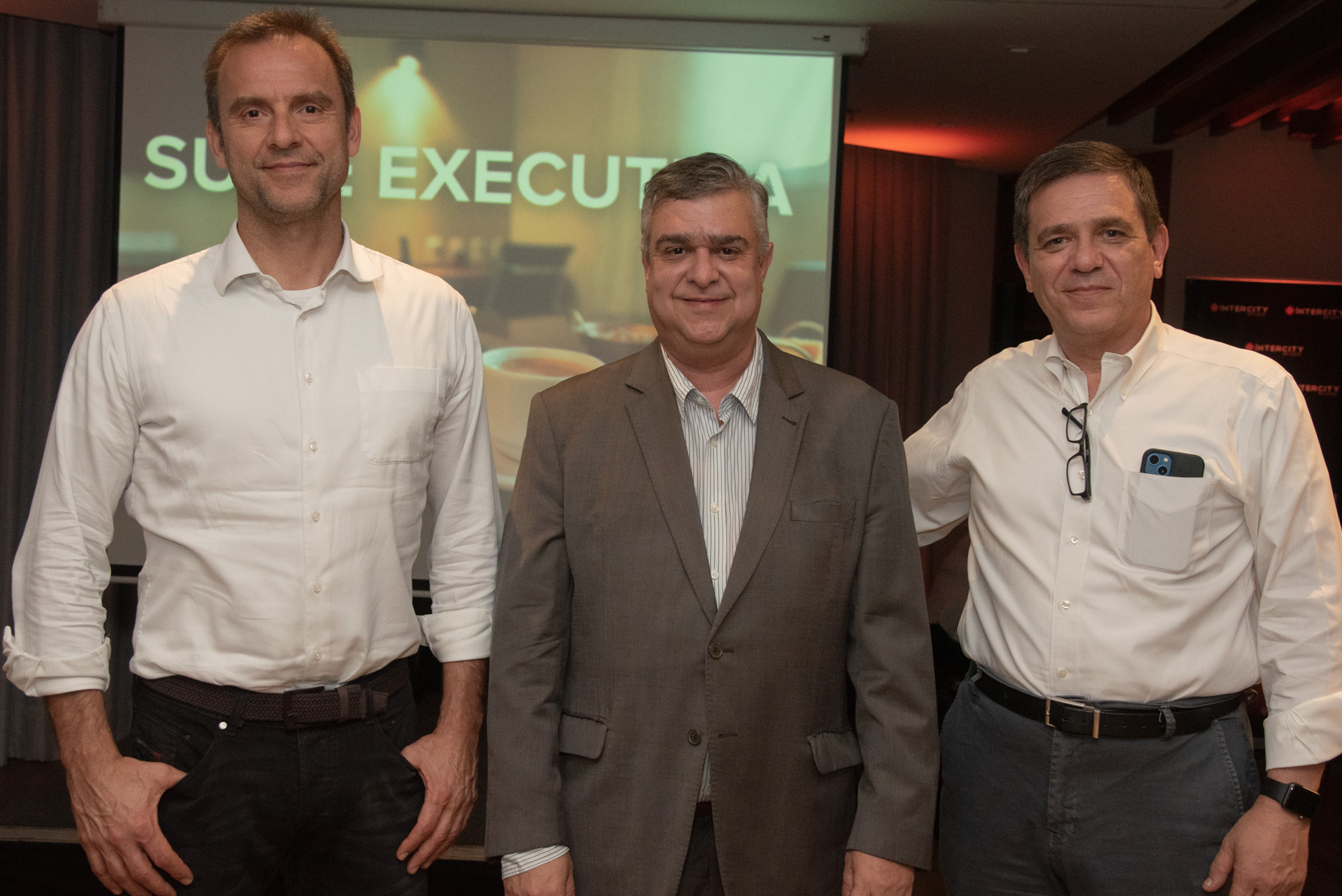 1 – Alexandre Gueler, presidente da Rede Intercity Brasil, Rodrigo Cançado, diretor do Intercity BH Expo e o presidente da Hotel Care, Ronaldo Albertino