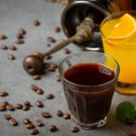 Coquetel café e cachaça (FreePik) (1)