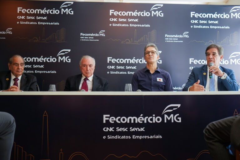 Sistema Fecomércio MG promove debate pela pacificação política