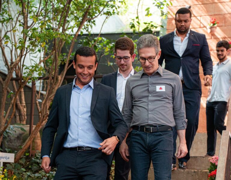 Luiz Passos, jovem liderança mineira, recebe governador Zema