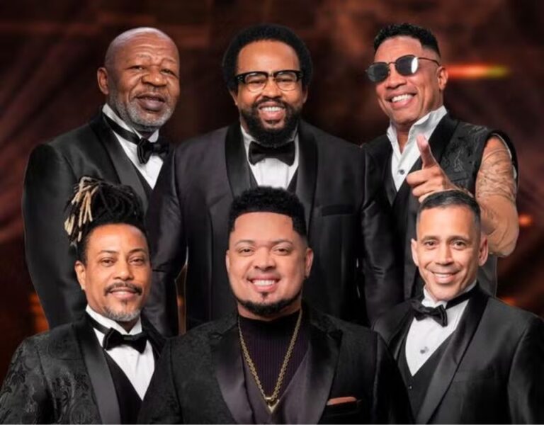 Revelação comemora 30 anos de carreira com grande show