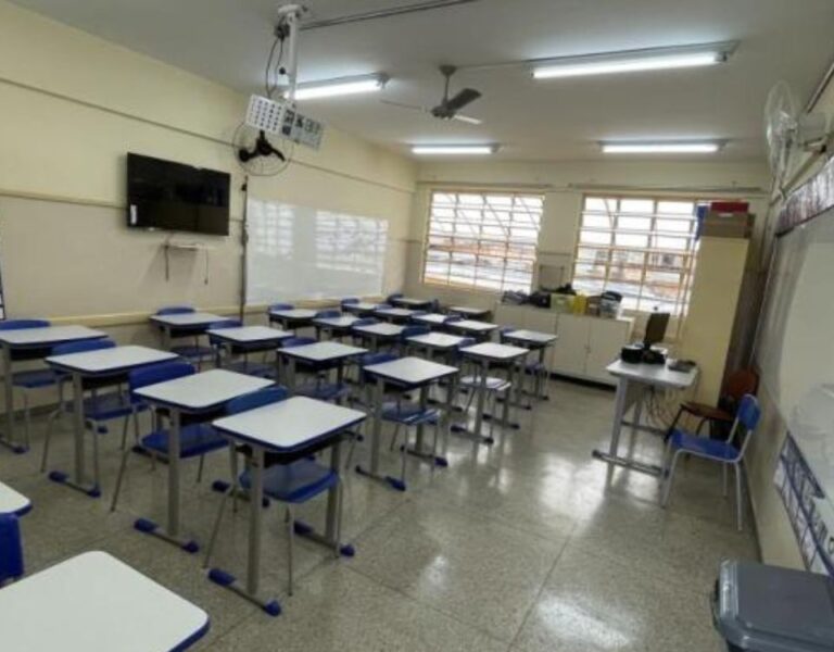 Mais de 20 mil alunos da rede municipal farão prova do Saeb