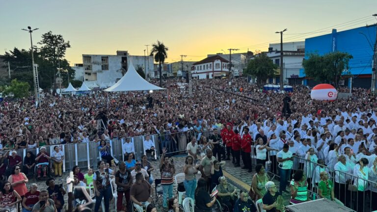 Coronel Fabriciano recebeu Missa Show com Pe. Reginaldo Manzotti