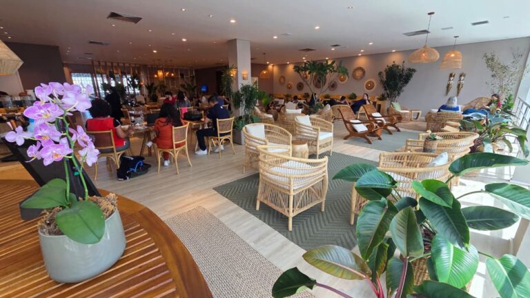 Experiência premium em sala VIP no Porto de Santos