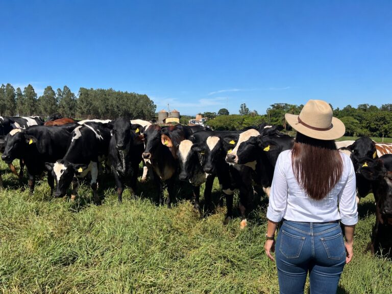 Girolando lança projeto para mulheres no agro