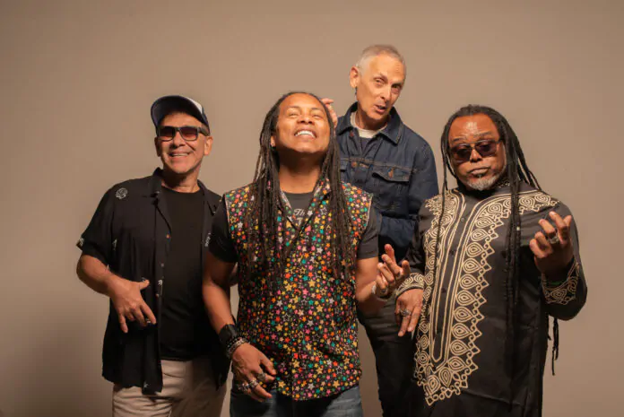Papas da Língua faz show inédito em Belo Horizonte com turnê de celebração aos 30 anos, no dia 01 de agosto, no SESIMINAS BH Papas da Língua faz show inédito em Belo Horizonte com turnê de celebração aos 30 anos, no dia 01 de agosto, no SESIMINAS BH