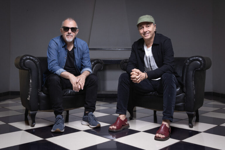 Zeca Baleiro e Swami Jr. estreiam em Belo Horizonte