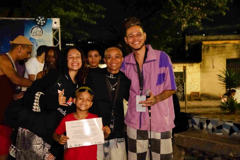Sarau de Queerbrada ocupa BH com arte LGBTQIAPN+