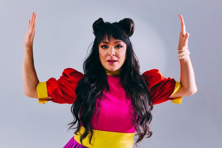 Lu Mattos lança o segundo álbum autoral “Indômitta”