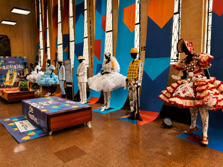 “Moda e Tradição no Arraial de Belô” até 28 de agosto