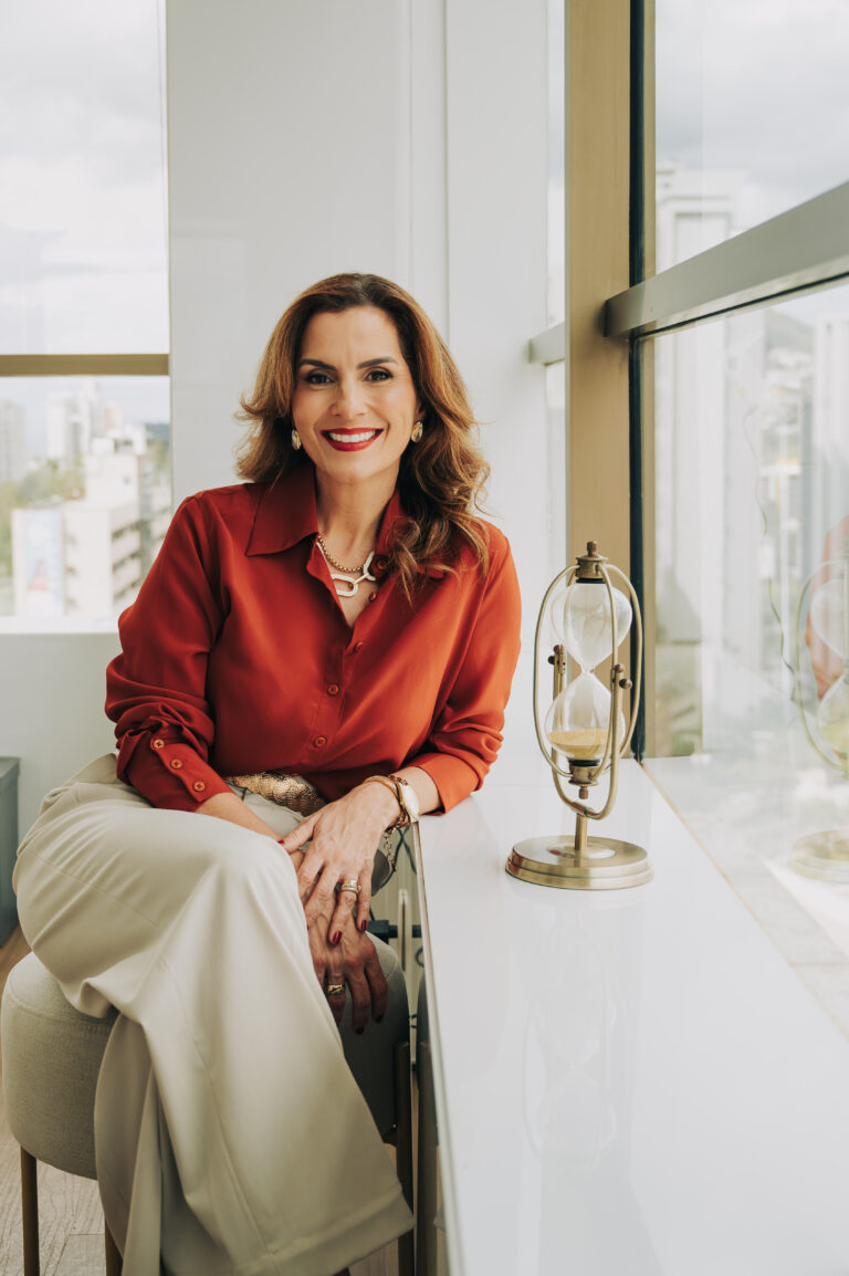 Menopausa causa esquecimento? Entenda o que muda no corpo