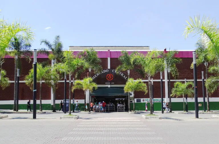Mercado Central faz 97 anos com festa e shows