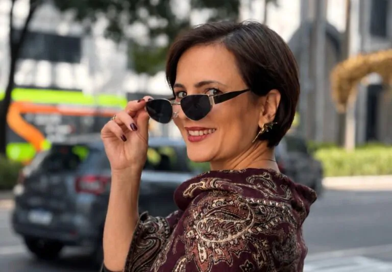 Tharsila Paladini e “Confissões de um Scarpin Apertado” à Bienal