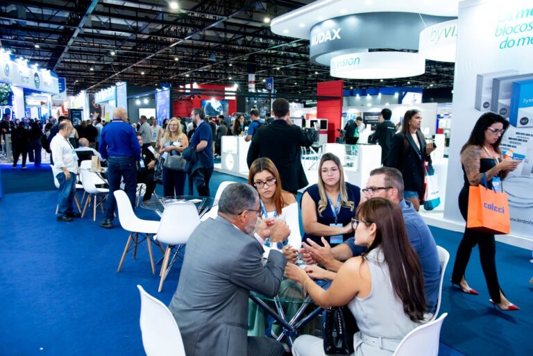Setor óptico recua 11%, mas Sudeste registra crescimento