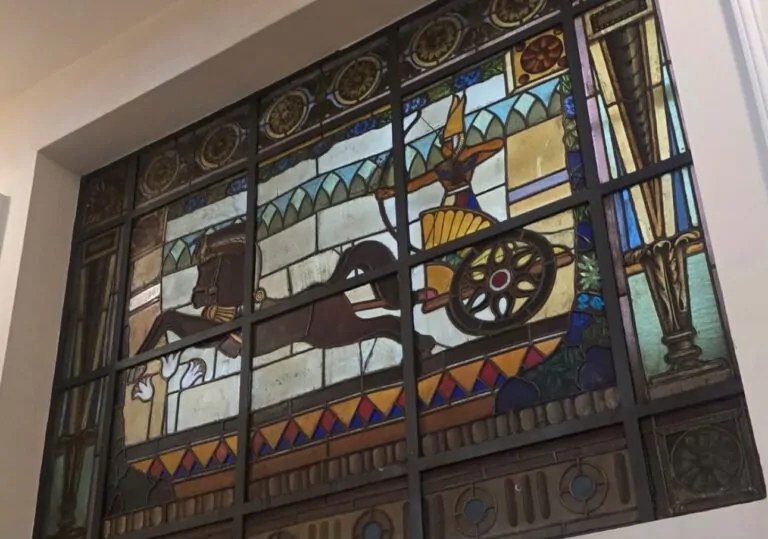 Automóvel Clube de Minas Gerais – 100 anos de tradição