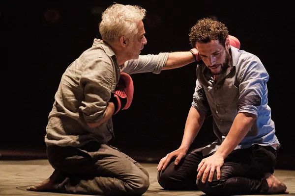 Cia. Luna Lunera_E Ainda Assim se Levantar_Foto Carlos Hauck