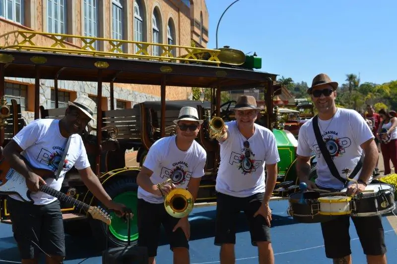 charanga pop creditos Pedro Bichuete