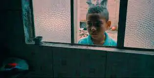 Filme-4-Bilhões-de-Infinitos-Reprodução