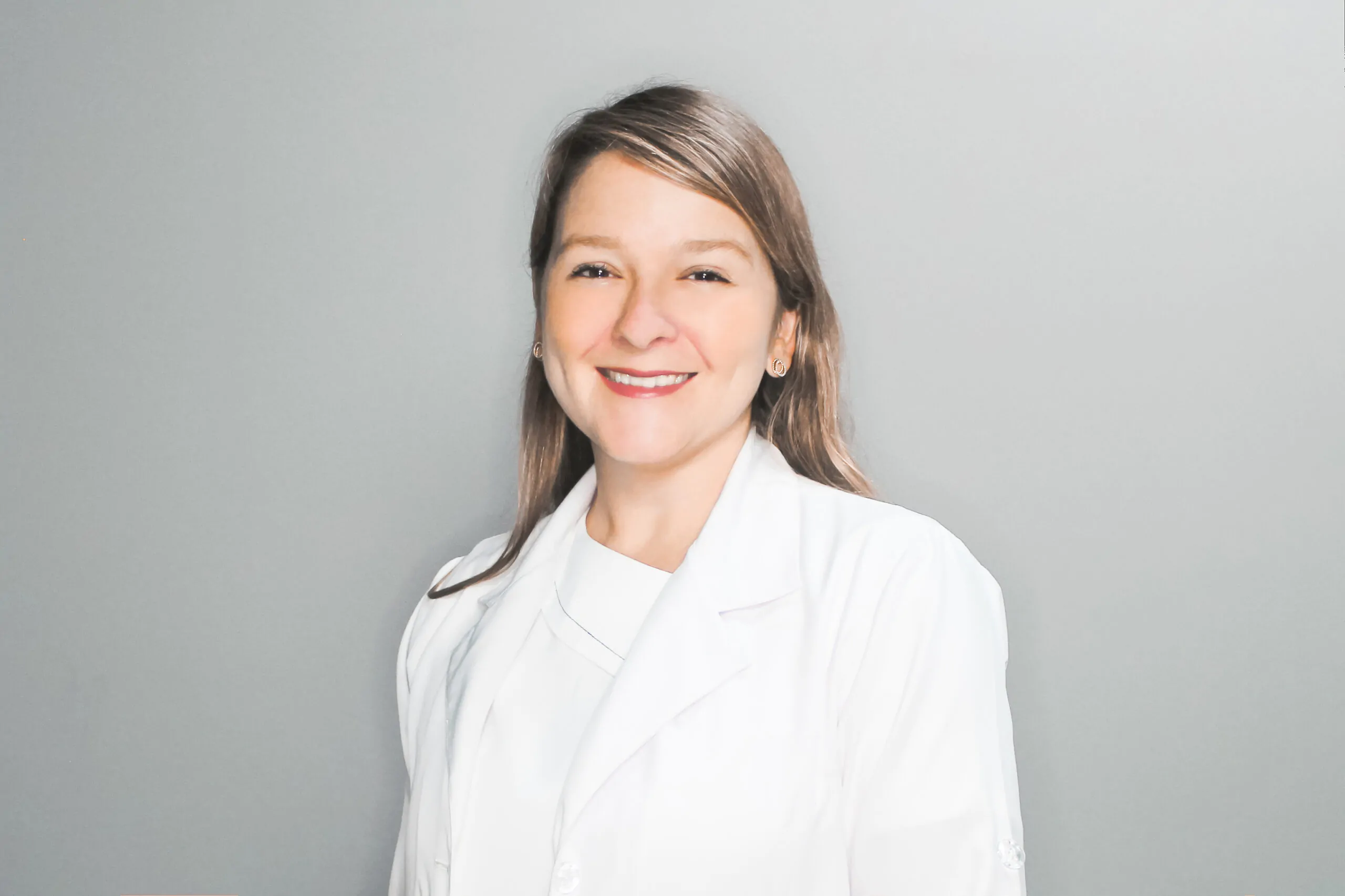 DRA. JULIANA GUIMARÃES