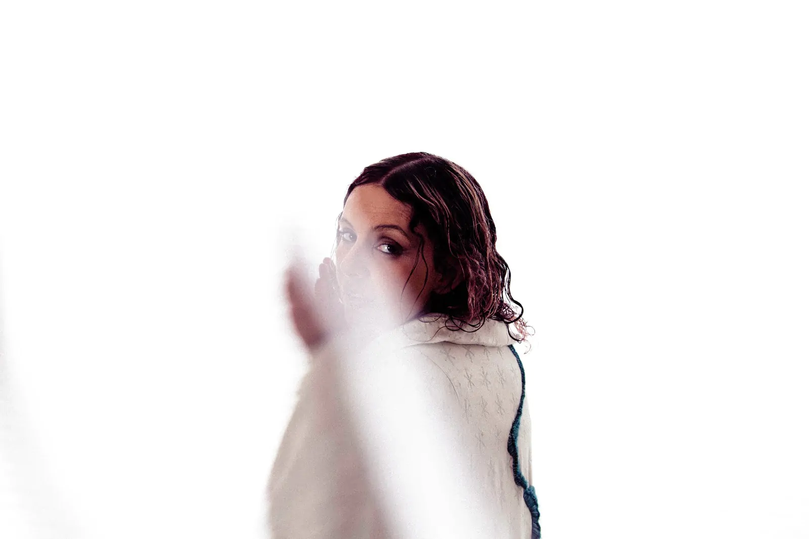 Luiza Lian - Foto Leon Gurfen (1)