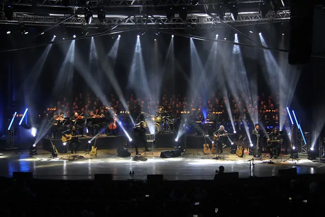 Angra---credito---Clovis-Roman