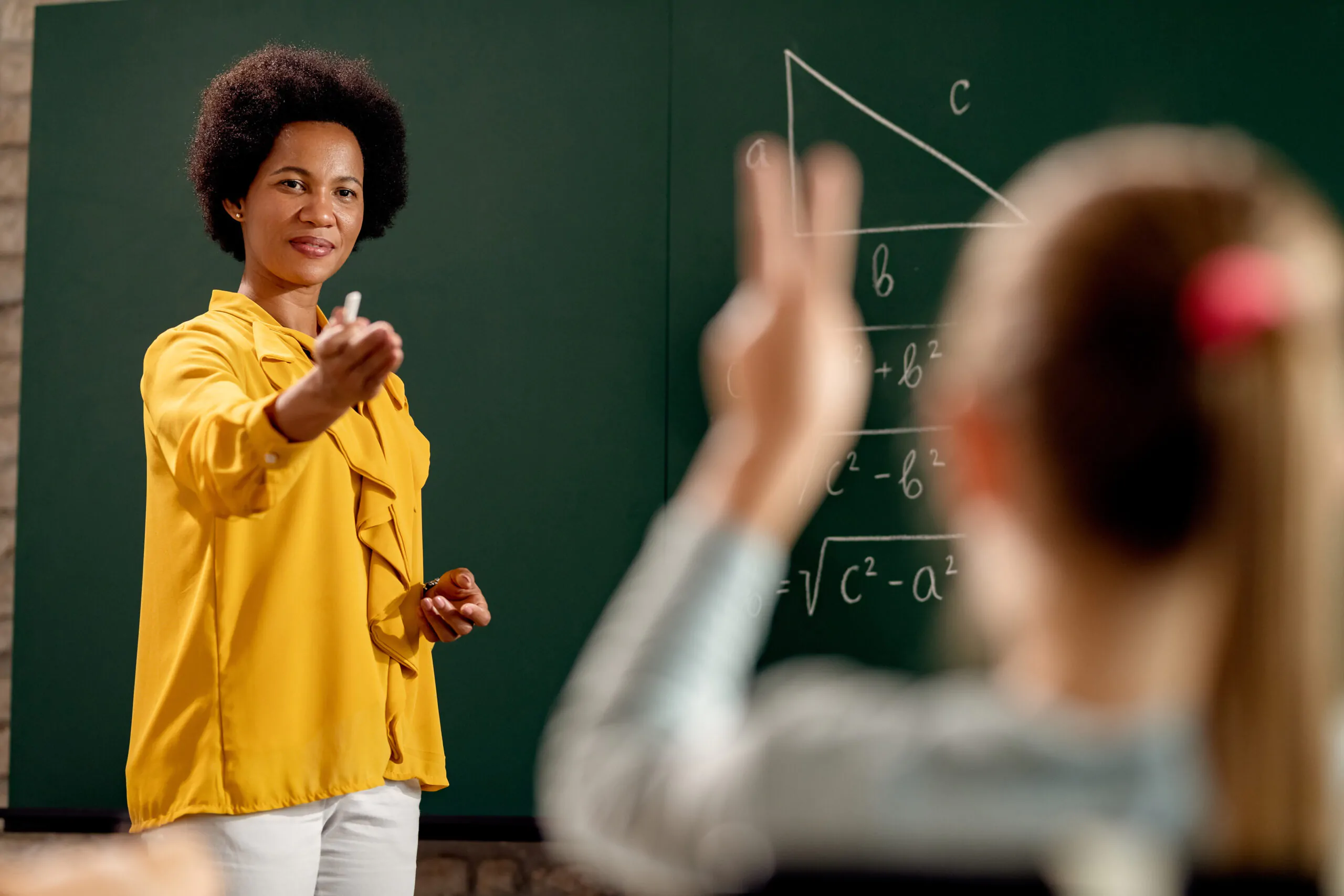 Please, tell us the answer! Freepik