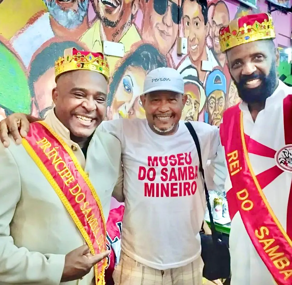Da esquerda para a direita - Marcão do Pandeiro Príncipe do Samba de BH, Carlinhos Visual Presidente da Velha Guarda do Samba de BH e Paizinho do Cavaco Rei do Samba de BH