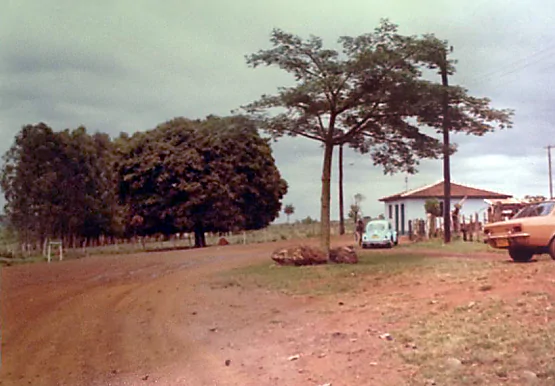 Casa Branca Re.vista - Pça São Sebastião nos anos 90