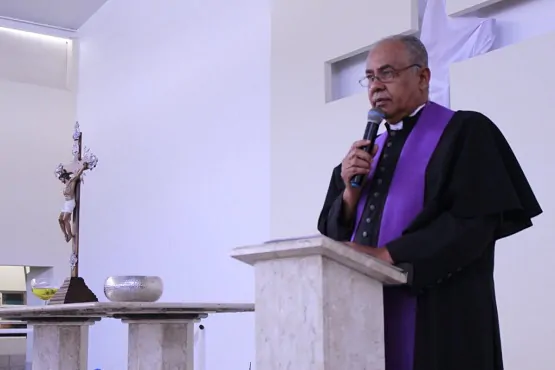 Padre-Jose-Alves-de-Deus-Pe-Zezinho-da-Paroquia-santo-antonio-de-venda-nova-arquidiocese-de-belo-horizonte-1024x683 (1)