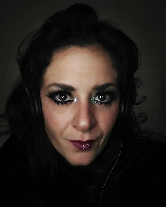 - Alessandra Carneiro de Mendonça Chagas Ribeiro (1)